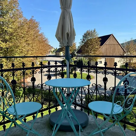 Aparthotel Schloss Prossen Bad Schandau